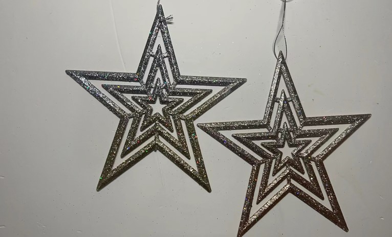PENDENTE ESTRELA VAZADA  DEGRADE 18,5CM